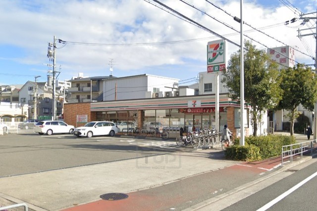 コンビニ　セブンイレブン　大阪東三国2丁目店（コンビニ）まで358m