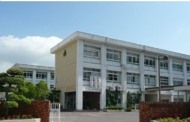 中学校　福木中学校（中学校）まで2100m