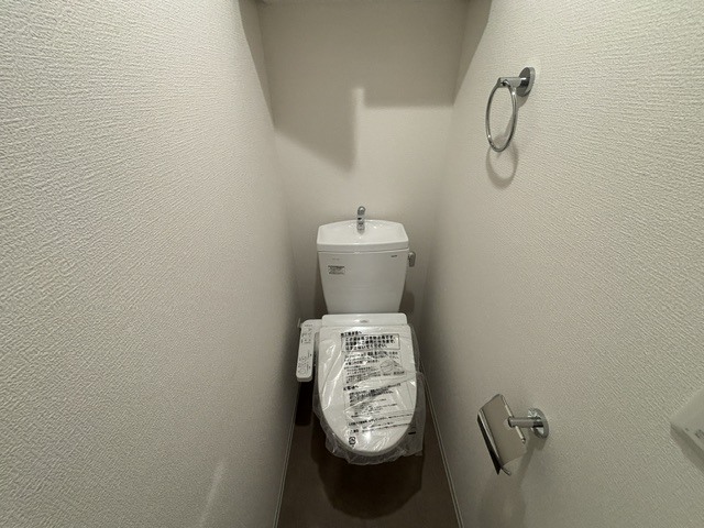 セレニテ蒲生四丁目駅前アリエのトイレ写真