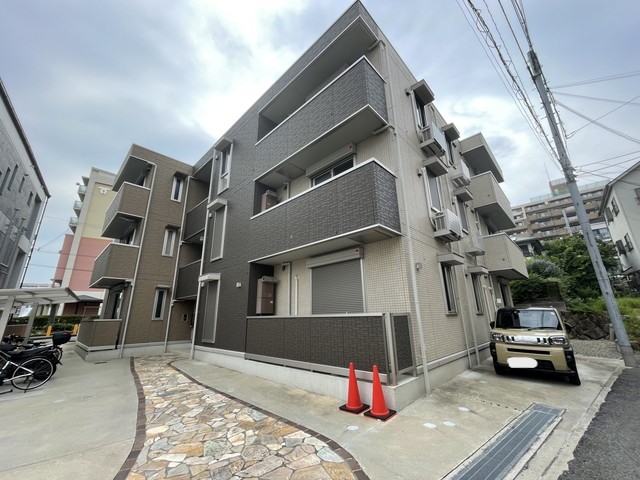 D-room灘北通の外観写真
