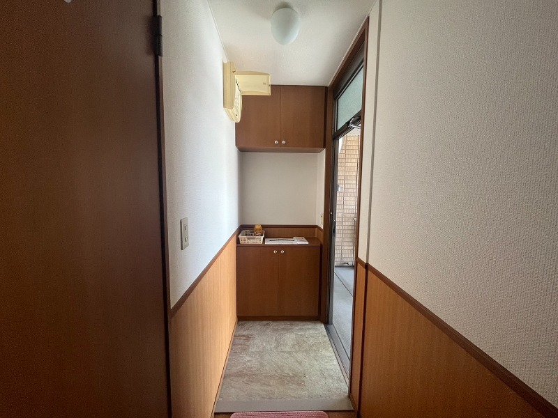エクセレンス早島Aの玄関写真