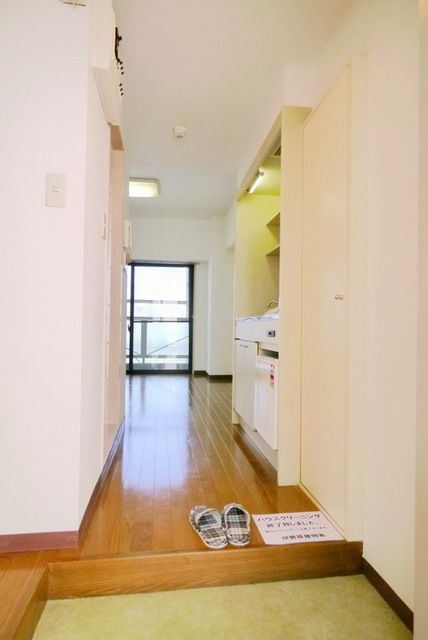 伊勢原六番館の玄関写真