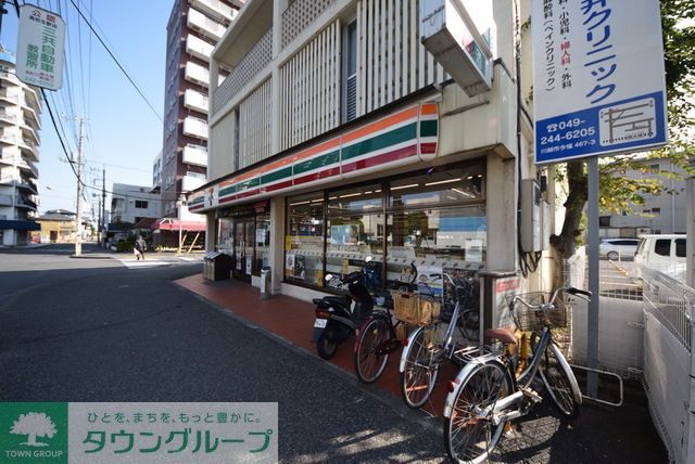 コンビニ　セブンイレブン川越南大塚駅南口店（コンビニ）まで180m