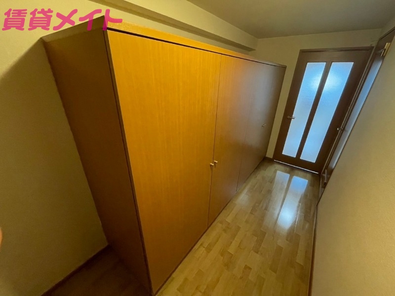 収納　同物件反転タイプ参考写真