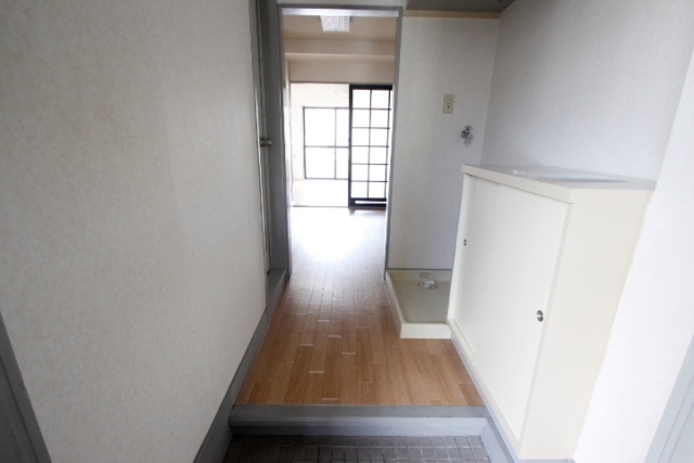 その他部屋・スペース　写真は違う号室の反転タイプです。