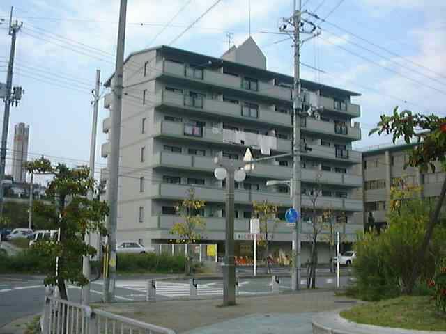 ＪＲ関西本線 平城山駅 徒歩2分 築31年