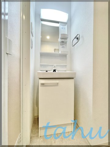 ＪＲ中央線 立川駅 徒歩8分 4階建 築1年の内装写真