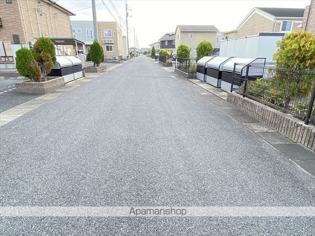 その他　前面道路（その他）まで0m
