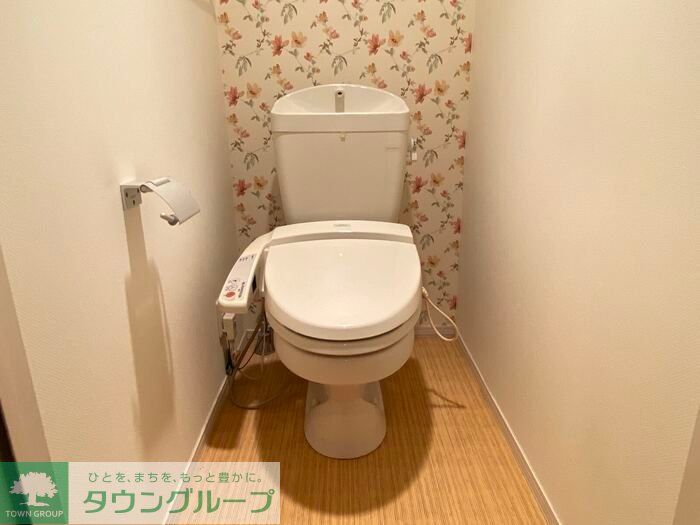 リビングフォレスト深沢B棟のトイレ写真