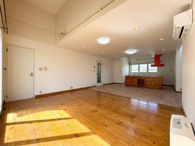 大田区仲六郷2丁目住宅の内装写真