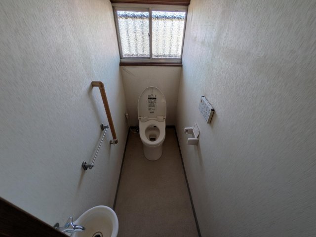 アルバプレイス坂出林田町のトイレ写真