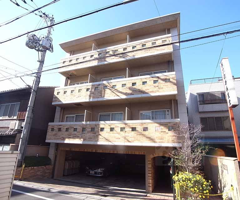 ＪＲ山陰本線 丹波口駅 徒歩7分 4階建 築27年の外観写真
