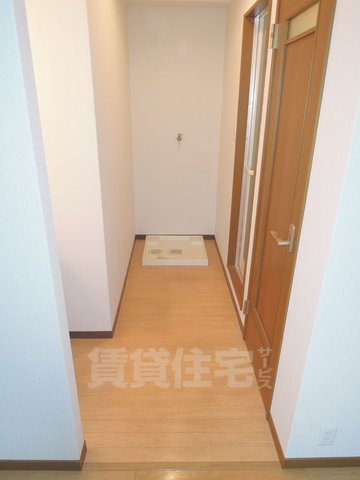 メゾン青龍館の玄関写真