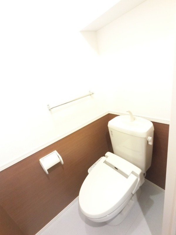 トイレ　図面と現状に相違がある場合には現状を優先