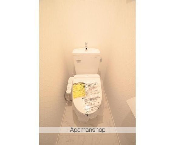 都営浅草線 本所吾妻橋駅 徒歩8分 5階建 築5年のトイレ写真