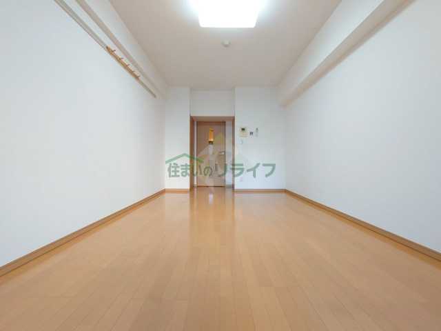 エクセリア秋葉原の居間写真
