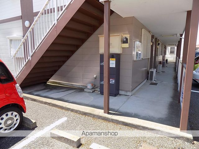 名鉄犬山線 西春駅 徒歩29分 2階建 築32年の外観写真