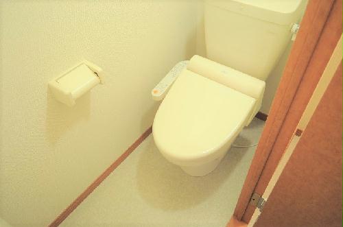トイレ　備品や設備仕様は号室等により異なります現地をご確認下さい。