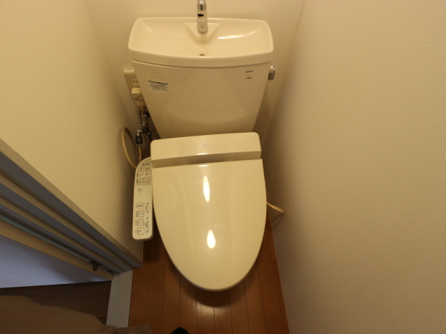 クレステート菅原のトイレ写真