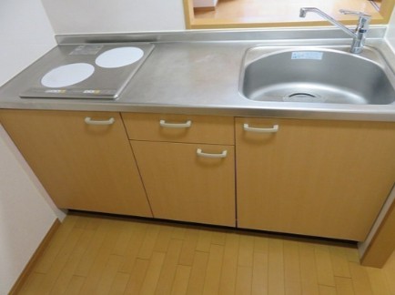 キッチン　同物件別別部屋です