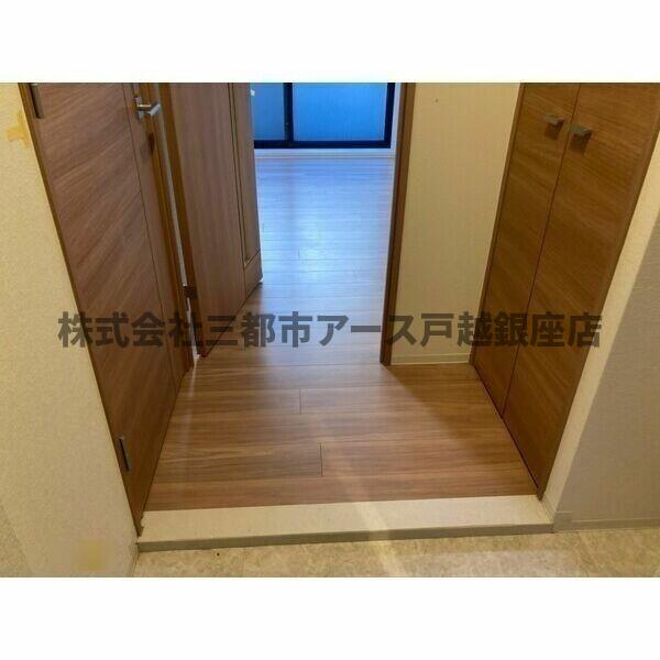 玄関　スパシエ大森エセンザ