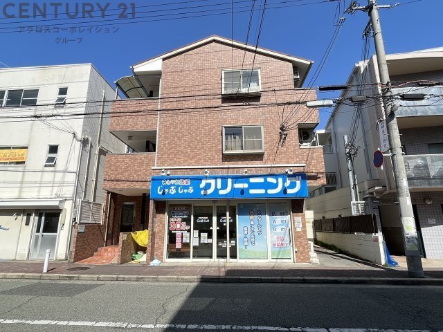 建物外観　オートロック付きで安心です！