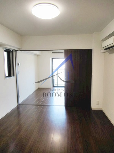 居室・リビング　洋室のお部屋です。