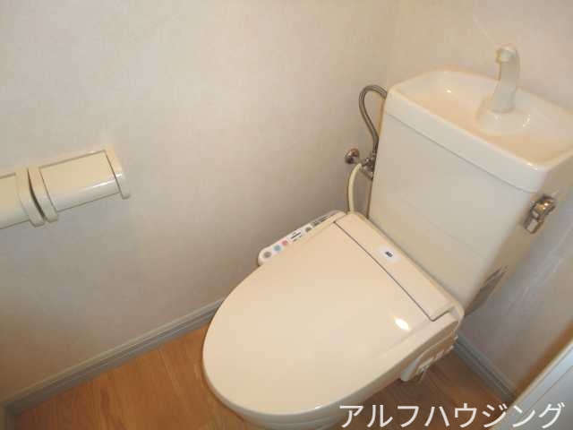 トイレ　シャワー付トイレ