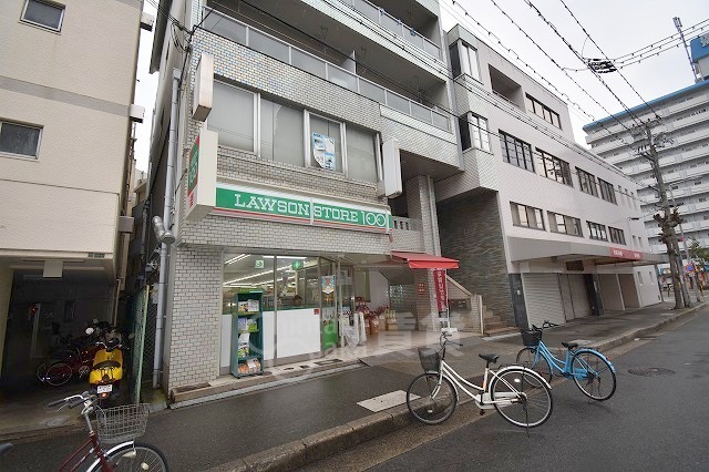 コンビニ　ローソンストア100　東淀川駅前店（コンビニ）まで146m