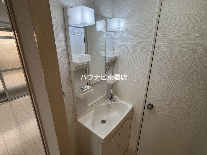 京阪本線 千林駅 徒歩5分 4階建 築51年の内装写真