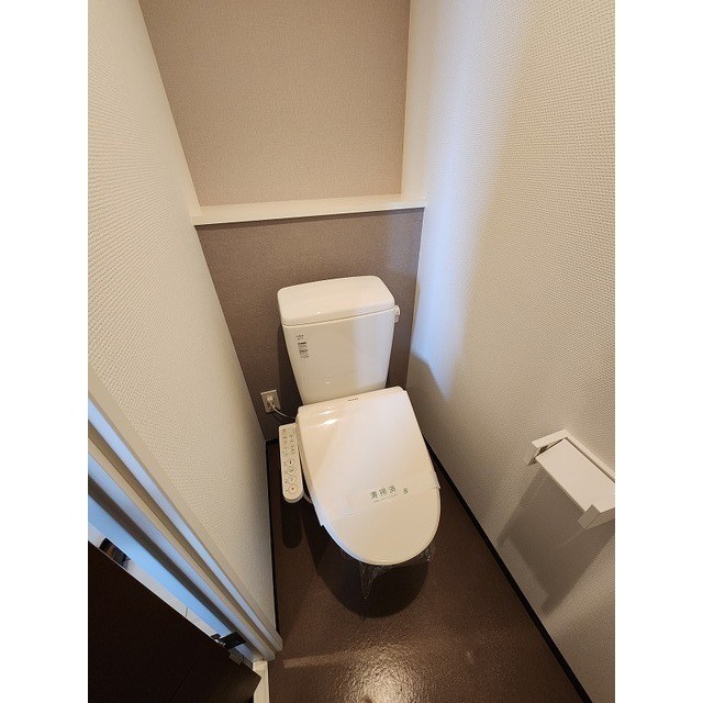 トイレ　※別部屋参考写真