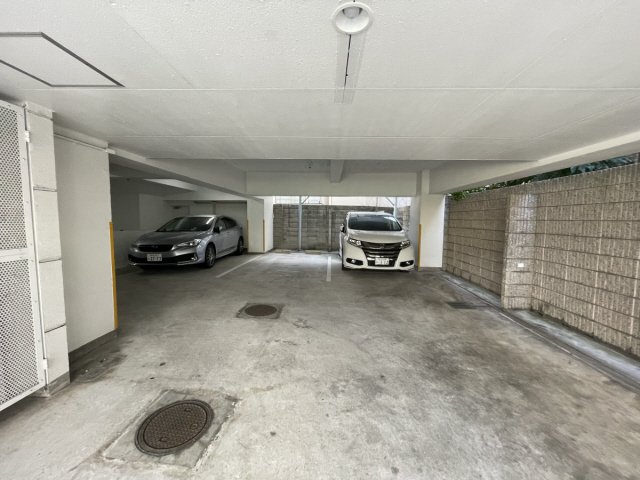 駐車場　駐車スペースもあります