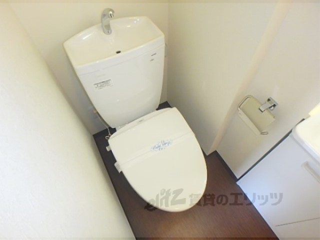 LACACHETTEのトイレ写真