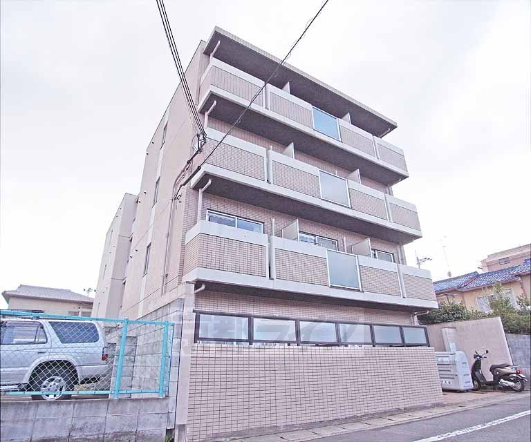 マノワールの外観写真