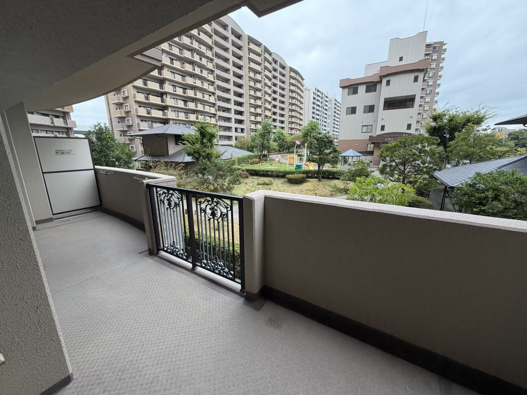 ＪＲ鹿児島本線 竹下駅 徒歩17分 14階建 築28年の内装写真