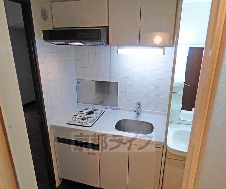 アスヴェル京都御所前IIのキッチン写真