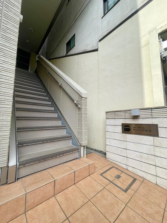 エントランス　エントランス