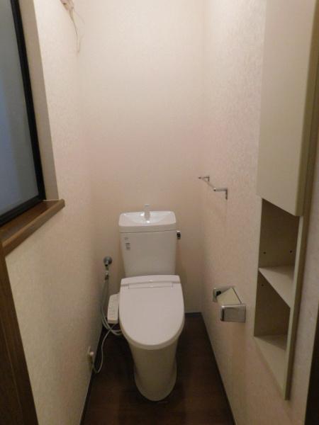ＪＲ武蔵野線 南流山駅 徒歩15分 2階建 築31年のトイレ写真