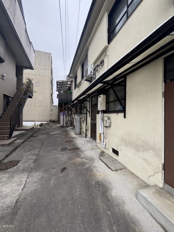 広島電鉄江波線 江波駅 徒歩12分 2階建 築55年の外観写真