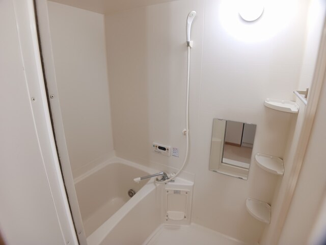 薩摩川内市 2階建 築24年の風呂写真