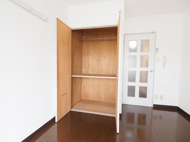 収納　収納スペースしっかりありますね。