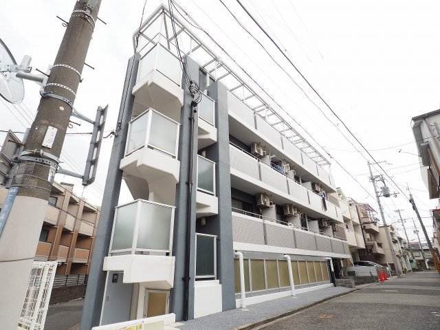 建物外観　綺麗な外観ですね。