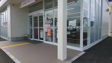 コンビニ　セブンイレブン 鳥取千代水3丁目店（コンビニ）まで951m