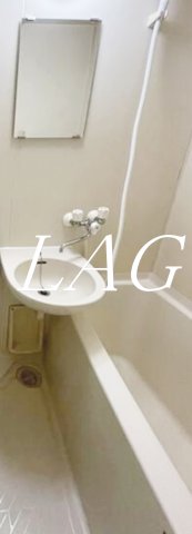 バス・シャワールーム　お風呂です。