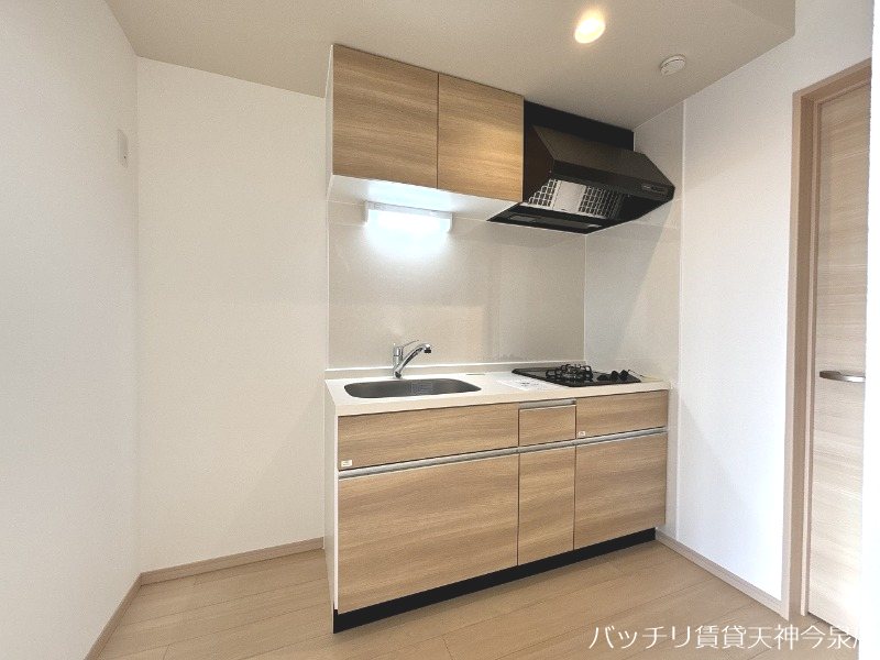 キッチン　同型タイプの為、現状を優先致します。