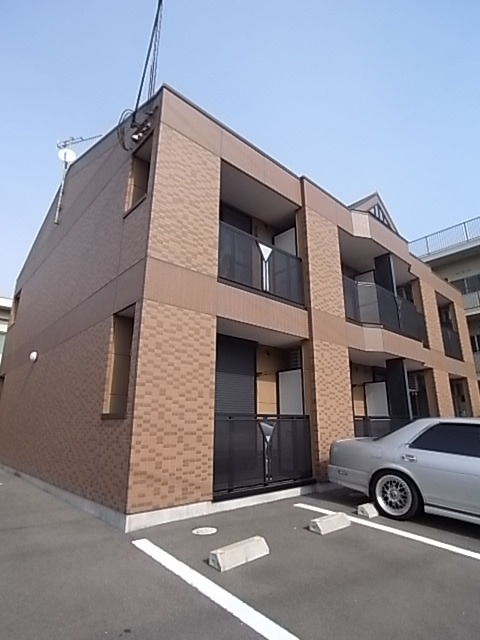 建物外観　ハウスメーカー施工の外観