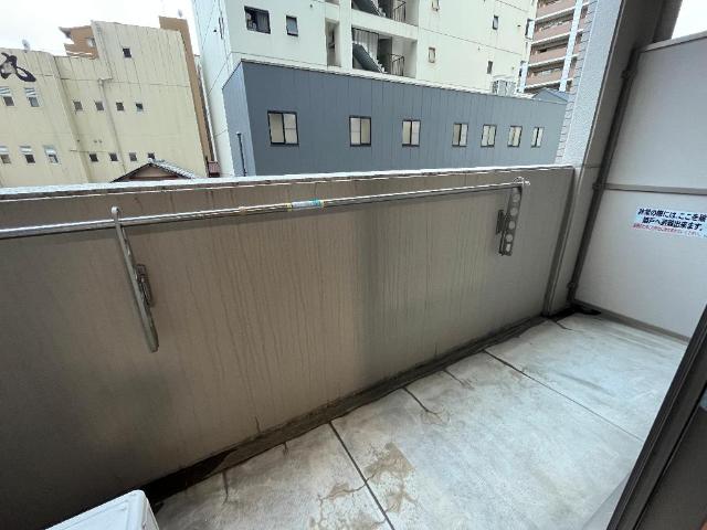 バルコニー　ベランダ