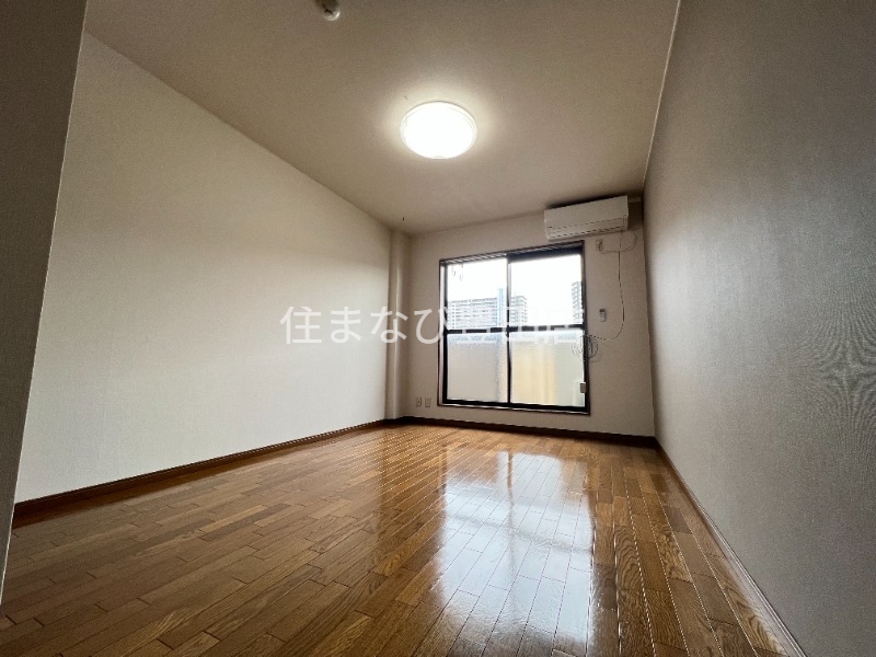 居室・リビング　同型別部屋写真