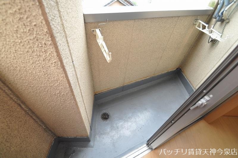 バルコニー　同型タイプの為、現状を優先致します。