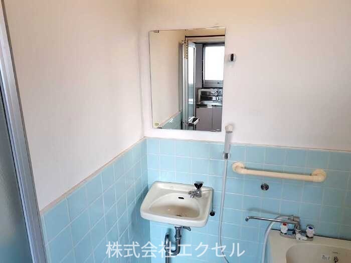 洗面設備　洗面台です。